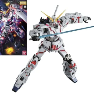 GUNDAM - Model Kit - Master Grade - Unicorn Gundam - 18 CM